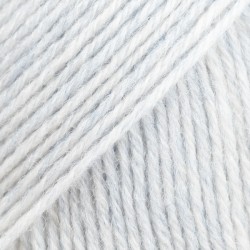 Laine Drops Fabel - ciel pâle