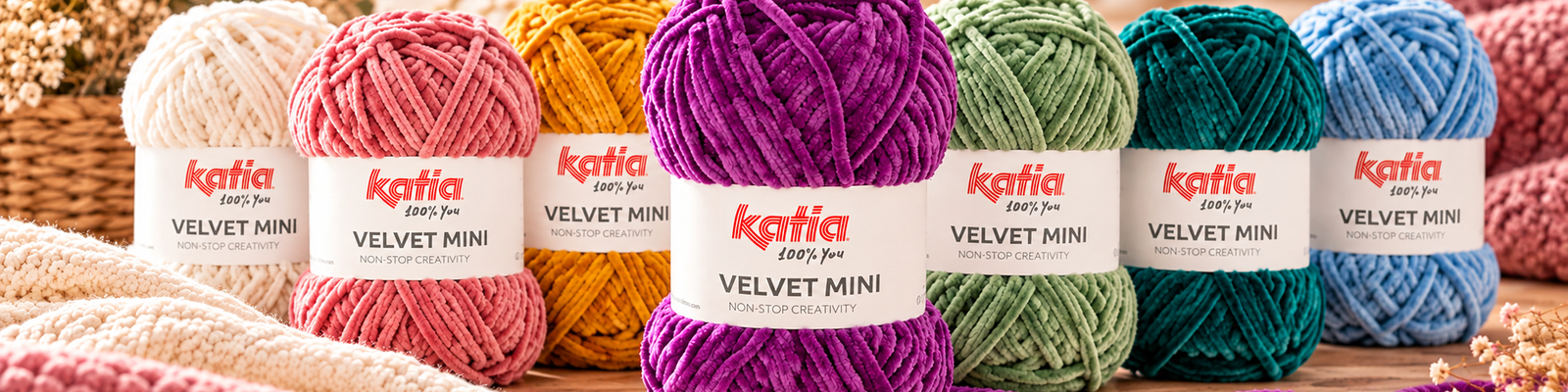 KATIA Velvet Mini