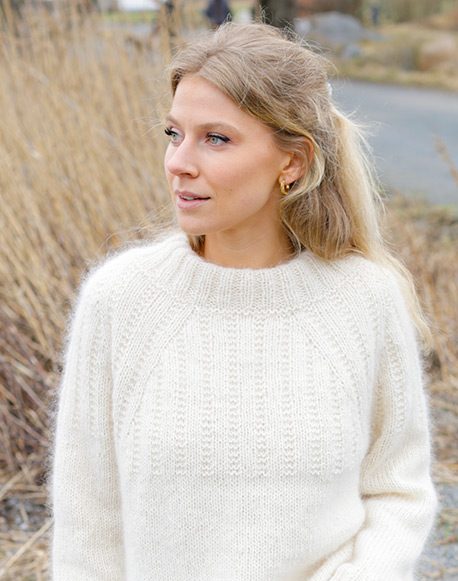 Modèle de tricot : DROPS 243-1